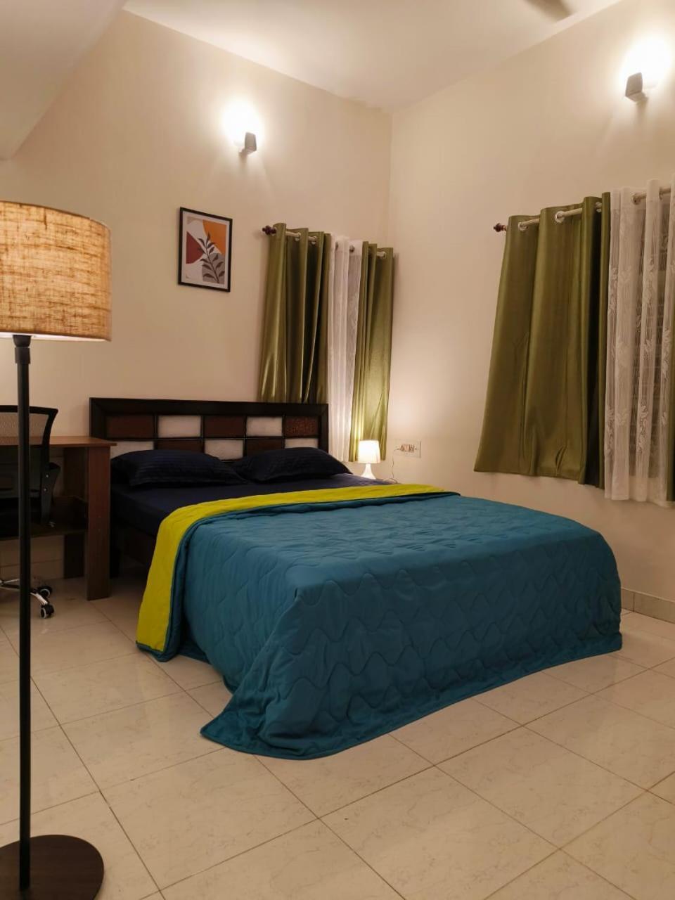Homestayz Crown Bengaluru Zewnętrze zdjęcie