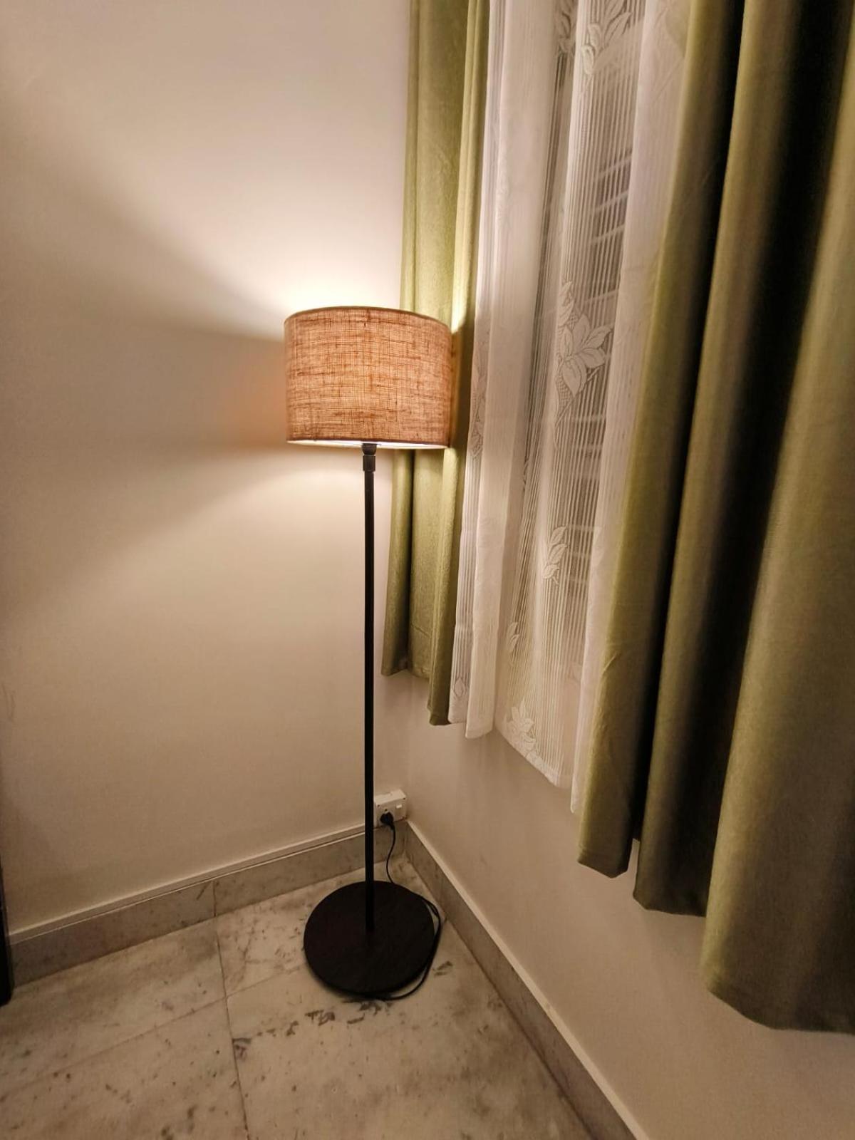 Homestayz Crown Bengaluru Zewnętrze zdjęcie