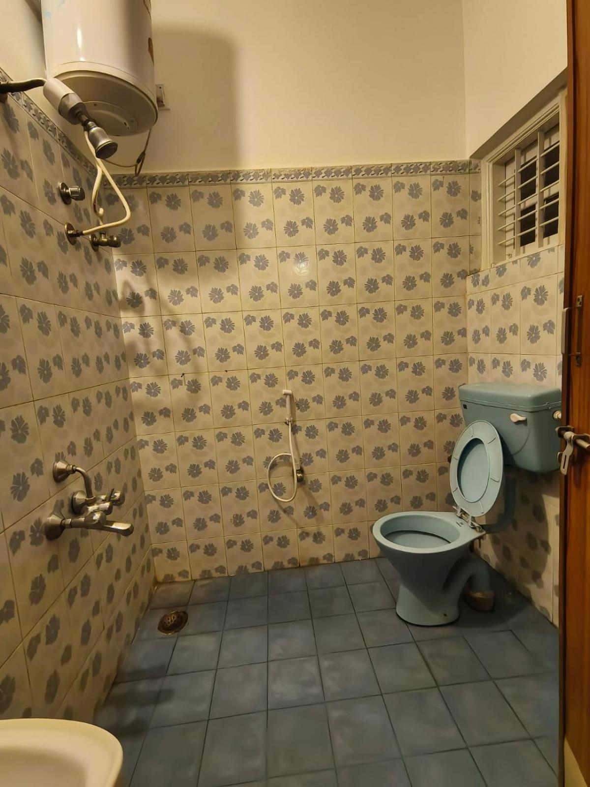 Homestayz Crown Bengaluru Zewnętrze zdjęcie